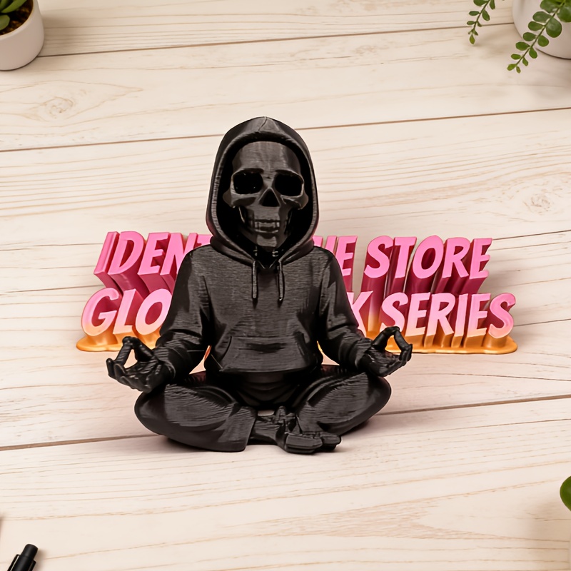 Yoga Fitness Model - Gotische schedel met capuchon, 3D-geprint yoga-positie
